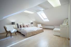 31 Attic Bedroom Ideas and Designs