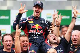 Photo: Review - Vettel Triple Crown so close so far Alonso three ... - U1166P6T12D6311623F44DT20121126062834