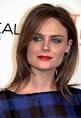 http://upload.wikimedia.org/wikipedia/commons/thumb/e/ee/Emily_Deschanel_2009_Shankbone.jpg/220px-Emily_Deschanel_2009_Shankbone.jpg