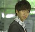 Lee Seung Gi ranks #1 at