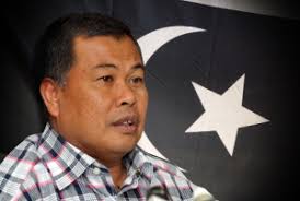 KUALA TERENGGANU: Menteri Besar Terengganu, Datuk Seri Ahmad Said melahirkan rasa terharu apabila pihak pengurusan syarikat roti Gardenia enggan menerima ... - ahmad-said