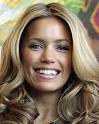 Sylvie van der Vaart - Sylvie-van-der-Vaart-wags-3927921-320-400