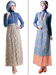 21 Model Baju Batik Muslimah Modern Terbaru