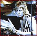 http://greenobles.com/data_images/roger-taylor/roger-taylor-08.jpg