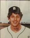8x10 Color photo autographed by Mark Fidrych (Detroit Tigers ROY The Bird) - 4333