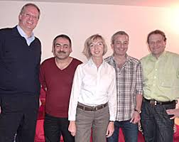 Das Pflegschaftsteam mit Jürgen Lange, Bunyami Aklyüz, Annette Theissen, Ralf Heyl und Dr. Marcus Schuckel (v.l.). Wenn man an Schule denkt, ... - pflegschaft11_275x219