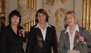 Remise des insignes d\u0026#39;officier dans l\u0026#39;Ordre national de la légion d\u0026#39;honneur à madame Christiane Ziegler jeudi 21 février 2008. Chère Christiane Ziegler, - 210208