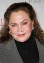 The actress Kathleen Turner - images?q=tbn:ANd9GcRqe7R7BGUXzYQCyFGKPvEnkN7OdtAKpxxpjw353ybpcLqKQgQPRjWbEdw