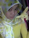x-gadis-jilbab-dalam-mobil-tubuh-terbalut-kaos-ketat-cantik ...