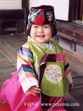 korean haristyle and hanbok Images?q=tbn:ANd9GcRrSbP4TRYXc4nVDauhc8UZarrmRr0ZtpGsQycmrEIxRCQASGlrcFT8XidW