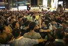 Hong Kong protesters attacked by shop owners as they are losing.