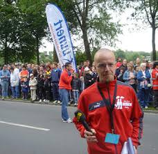 Andreas Menz als Moderator des Duisburg Marathons 2005 - andreas_menz