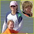 Jodie Foster's Easter Sunday With Her Sons | Celebrity Babies ...