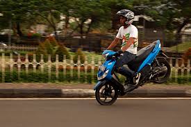 Menikmati Atraksi Motor di Taman Mini. | Dian Kelana