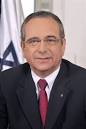 בבית ספר אורט ועבד במפעל