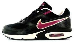  تالق مع nike Images?q=tbn:ANd9GcRvt64HrP-bDtcHOCCG05aUx4sVRAT9eqy_tAKGBsID3J-O1IqjrA