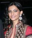 http://www.realbollywood.com/up_images/Sonam-Kapoor-autobiography.jpg