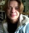 Karen Kuhn gesels met Amanda