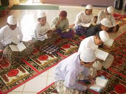 Untuk muslim yunior,generasi emas islam  Images?q=tbn:ANd9GcS1DdaCvqakMVWeqwgDfINmyo86Em_3euHfVqQ7L-mvR-JuOk55