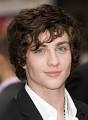 Aaron Johnson to Play Cyclops