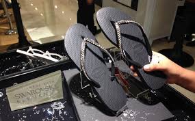 Alamak, Sandal Jepit Ini Harganya Rp 889 Ribu - Banjarmasin Post