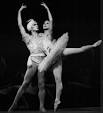 http://upload.wikimedia.org/wikipedia/en/thumb/e/ea/Fonteyn-nureyev1.jpg/250px-Fonteyn-nureyev1.jpg