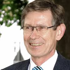 Dekan Hans-Joachim Zobel nimmt heute an seinem 60. Geburtstag an einem Pfarrkonvent über Reformprozesse teil - 14642256