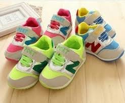 jual sepatu anak laki-laki | Toko Mainan Anak Surabaya Menjual ...