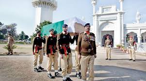 Soldiers carry the flag-draped casket of their colleague Havildar Ghulam Mohyuddin, whom the Pakistan military said was killed by Indian soldiers (REUTERS) - Havildar-Ghulam-Mohyuddin