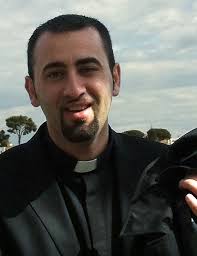 Don Michele Cavallo. Nato a Quarto (NA), ordinato presbitero il 24 aprile 2010, è vicario parrocchiale dal 1 settembre 2011. Ha svolto studi di teologia ... - cavallo