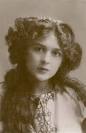 Edwardian Actress: Miss Julia James as the 'Sleeping Beauty' - julia-james