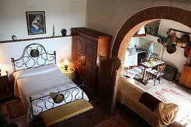  6 Tuscan Decorating Ideas for Your Bedroom