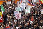 Slideshow: Huge Los Angeles march commemorates Armenian genocide.