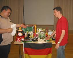 Reinhold Aigner ist MIZI-WM-Tippsieger 2010 - Priesterseminar ...