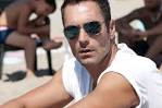 in a room with RAOUL BOVA?