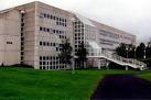 microbiology building - via Daymix