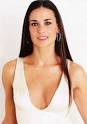 http://www.demimoorefan.com/pix/demi-moore-main.jpg