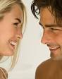 Flirtsignale richtig deuten: Männer flirten anders - Frauen auch