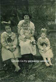 Flossie Austin a
nd her family  ...