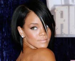 Lifestyle » Metroseksual » Rihanna Tak Bisa Pacaran Jarak Jauh - c7h0Ws7xiT