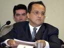 Filipe Matoso. Carlinhos