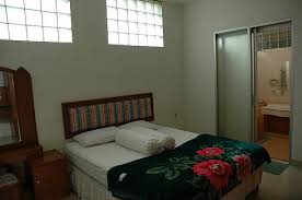 10 Desain Kamar Mandi Dalam Kamar Tidur Utama - DesainIC
