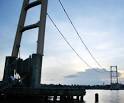 INDONESIAN SUSPENSION BRIDGE COLLAPSES-FOUR DEAD