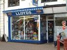 SK2919 : Cycle Shop in - via Daymix