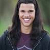 Is there anybody else who is older then Tyler Lautner but still things he is ... - 253122_1245090144198_160