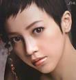 回正常人這時從正面看有鼻子