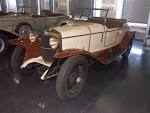 File:Alfa Romeo RM Sport Castagna.jpg - Wikipedia, the free ...