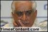 Union finance minister Jaswant Singh addresses the media in New Delhi on ... - Jaswant-Singh