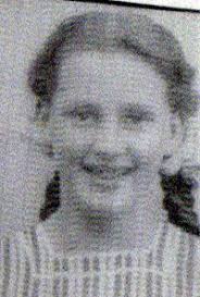 Sheila Petts died on 11 June 1950 at Yorkshire at age 15 years. - sheila-petts_scarborough_4221