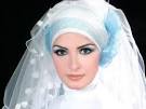ااكبر وميكياج الطرحة معاها